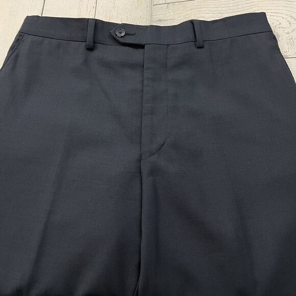 Jos. A. Bank 41L - W30 x L32 Blue 100% Wool 2-Button Single-Vent 2-Piece Suit - Picture 13 of 16